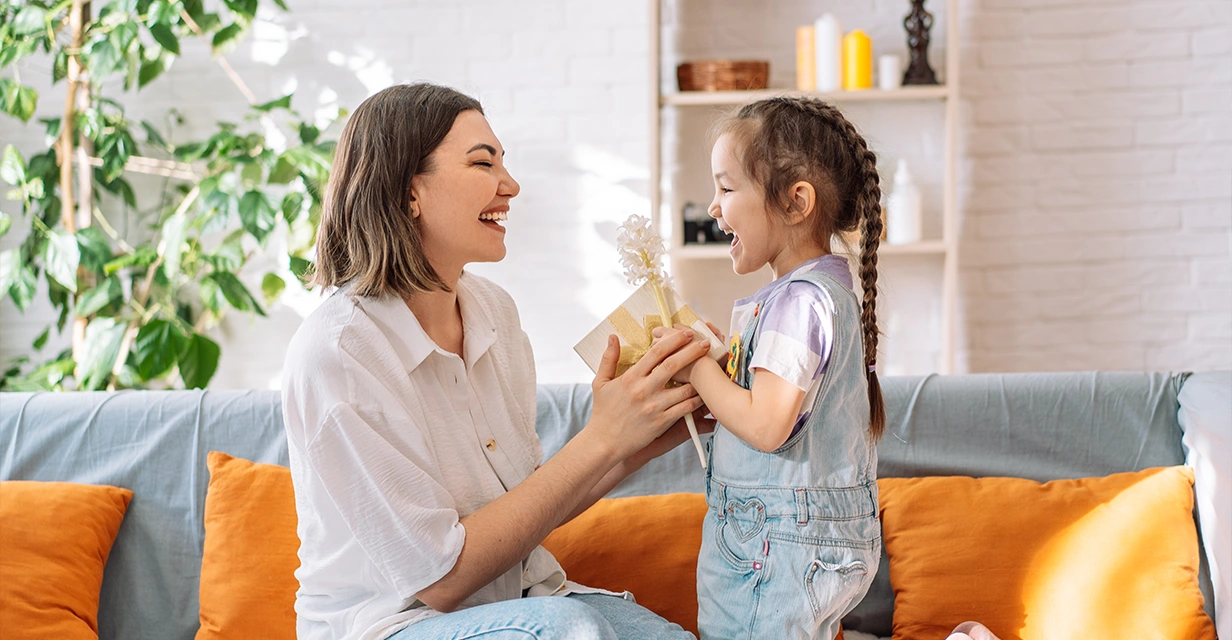 Child feeling stuck with reading while parent explains—NAPLAN inference practice